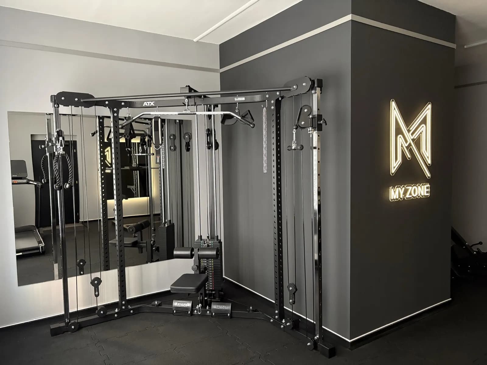 Kladky & stroje — MyZone Gym Kladno